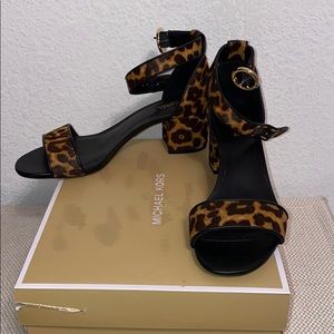 Michael Kors Lena leopard heels